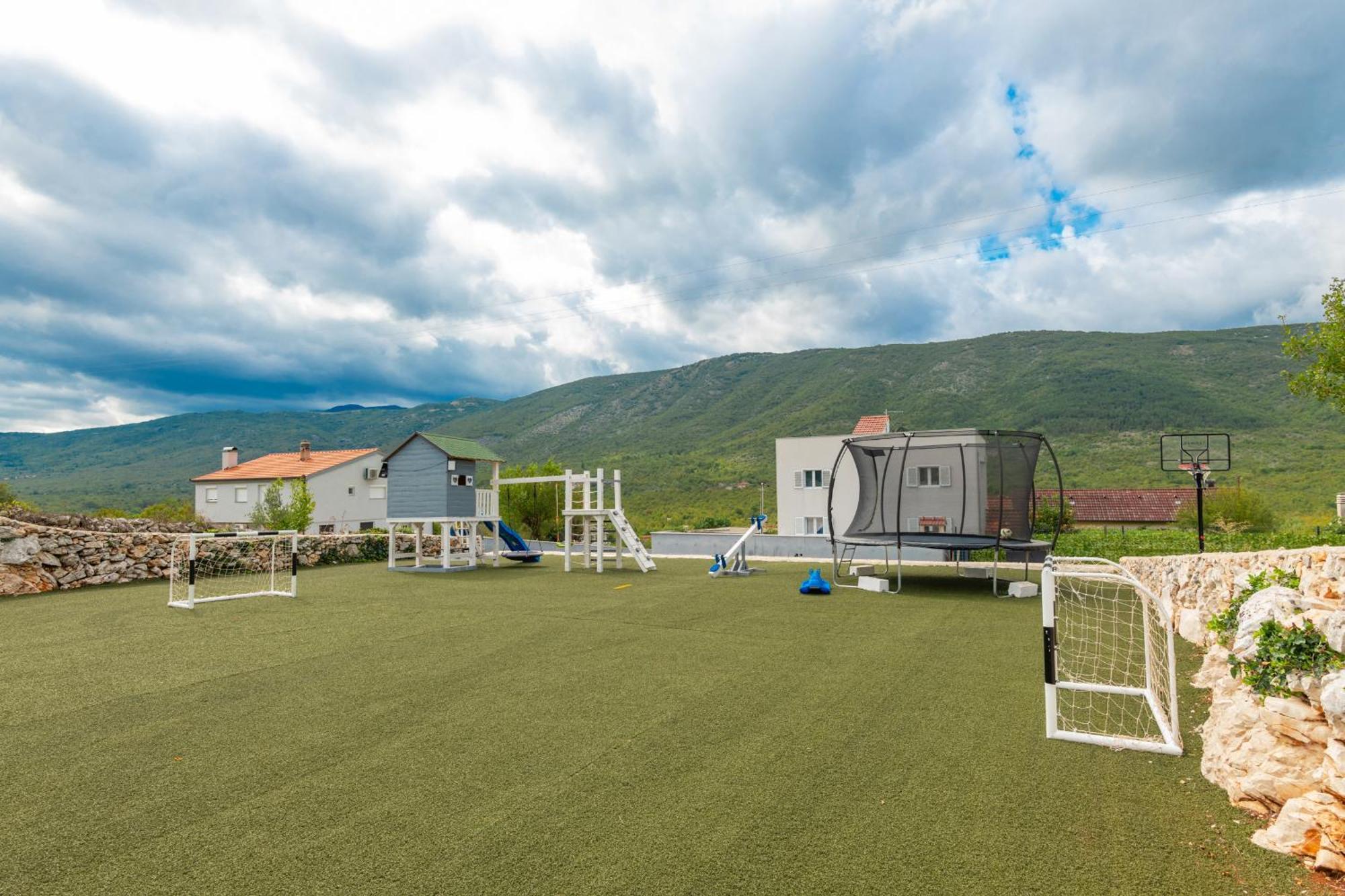 Villa Hill Stars, Makarska- Slivno Slivno  Экстерьер фото